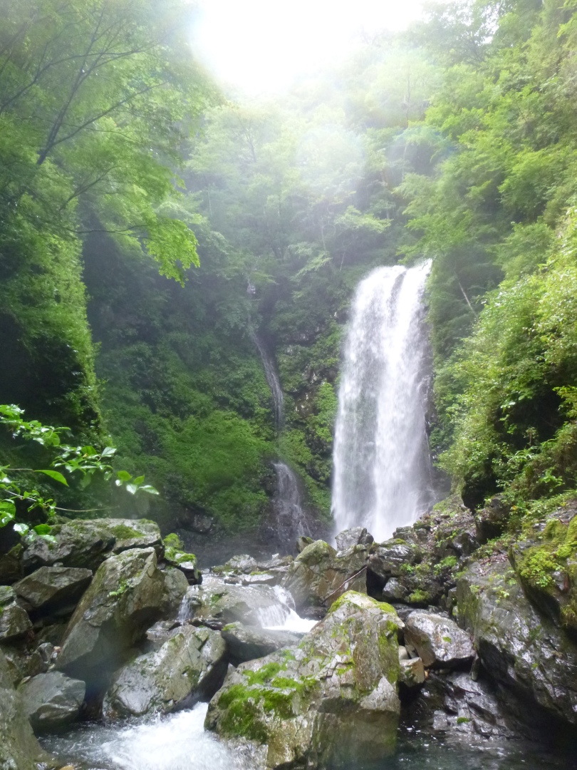 蓮　千石谷　五段の滝の最下段の滝